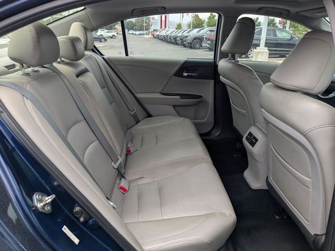 Used 2014 Honda Accord EX-L image 32
