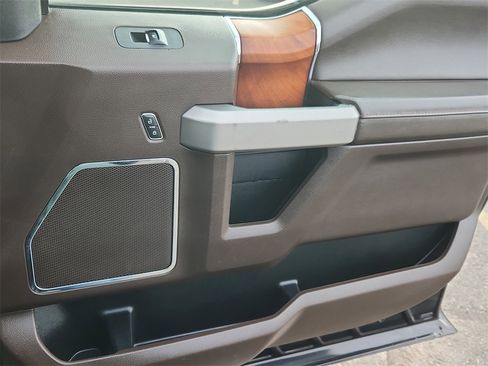 Used 2019 Ford F150 King Ranch w/ Equipment Group 601A Luxury image 14