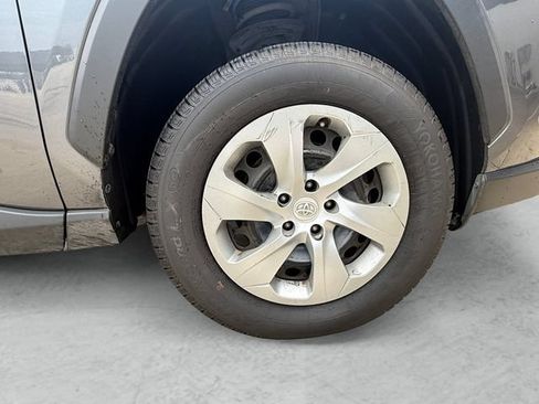 Used 2023 Toyota RAV4 LE FWD image 23
