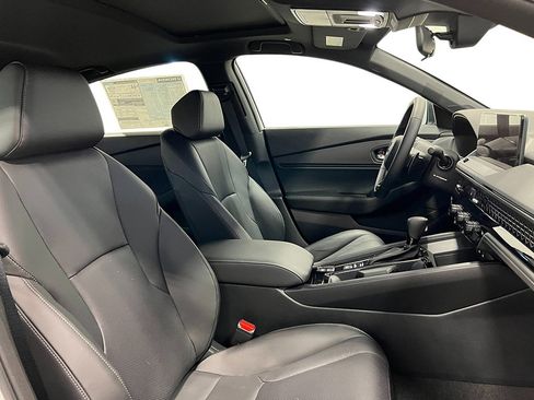 New 2025 Honda Accord Sport image 29