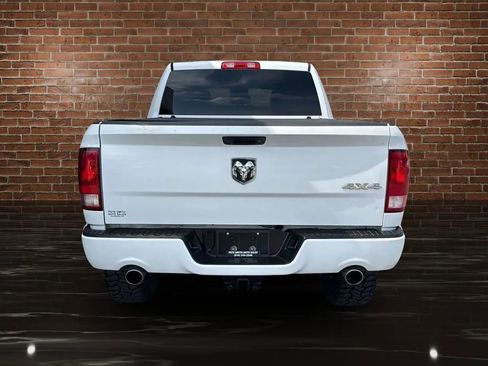 Used 2017 RAM 1500 Express image 8