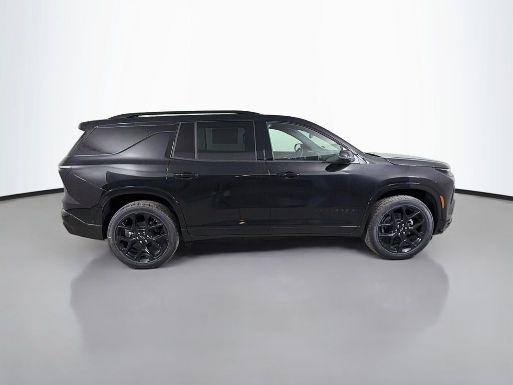 New 2026 Chevrolet Traverse RS w/ LPO, Floor Liner Package AWD/4WD image 4