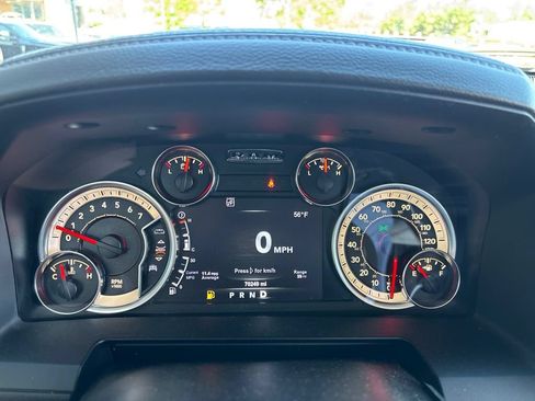 Used 2018 RAM 2500 Laramie w/ Sport Appearance Group AWD/4WD image 10