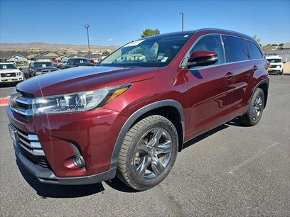 Certified 2019 Toyota Highlander Limited Platinum w/ Carpet Mat Package (TMS)