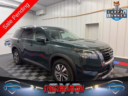 Used 2025 Nissan Pathfinder SL