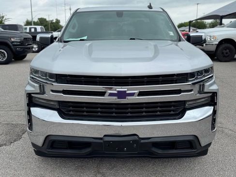 Used 2019 Chevrolet Silverado 1500 LT w/ Texas Edition image 2