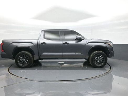 Used 2024 Toyota Tundra Platinum AWD/4WD image 8