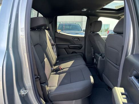 New 2026 GMC Canyon Elevation w/ Convenience Package RWD image 28