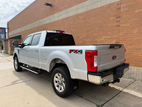 Used 2017 Ford F250 Lariat w/ Chrome Package AWD/4WD image 4