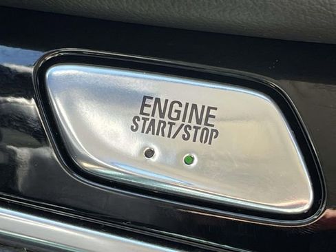 Certified 2024 Buick Enclave Avenir w/ Avenir Technology Package image 35