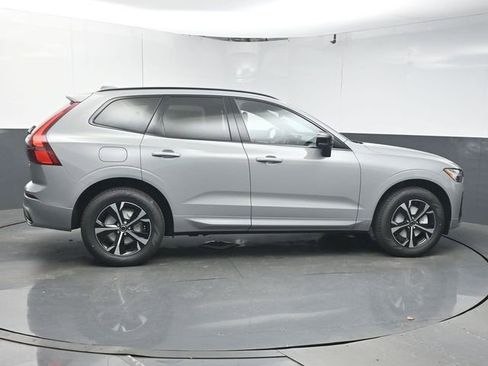 New 2026 Volvo XC60 B5 Core w/ Protection Package Premier image 8