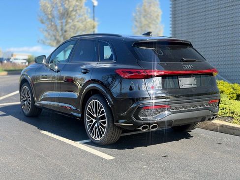 New 2026 Audi SQ5 Premium Plus AWD/4WD image 5