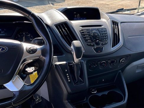 Used 2016 Ford Transit 150 XL image 6