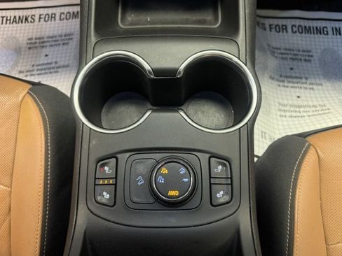 Used 2019 GMC Terrain SLT w/ Preferred Package image 30