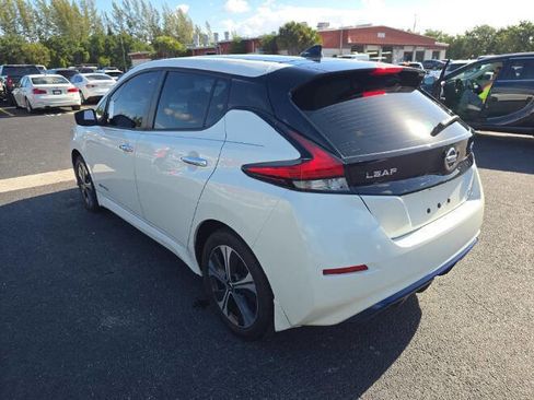 Used 2019 Nissan Leaf SV Plus w/ SV Plus Technology Package FWD image 7