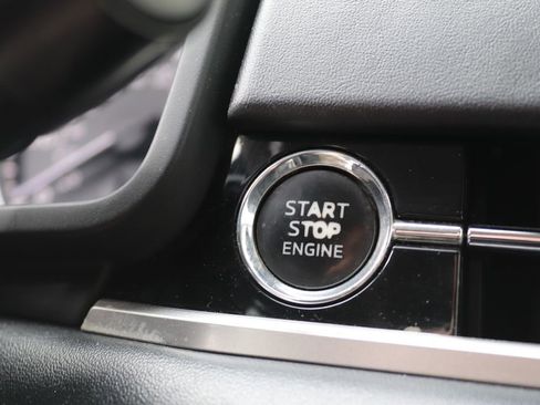 Used 2022 Mitsubishi Outlander ES image 13