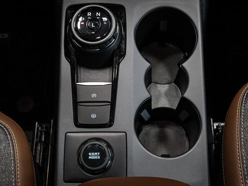 Certified 2024 Ford Bronco Sport Outer Banks w/ Tech Package AWD/4WD image 30