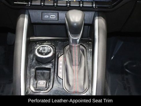 Used 2023 Chevrolet Colorado Z71 w/ Z71 Convenience Package 2 image 36