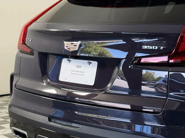 Used 2024 Cadillac XT4 Premium Luxury w/ Technology Package FWD image 15