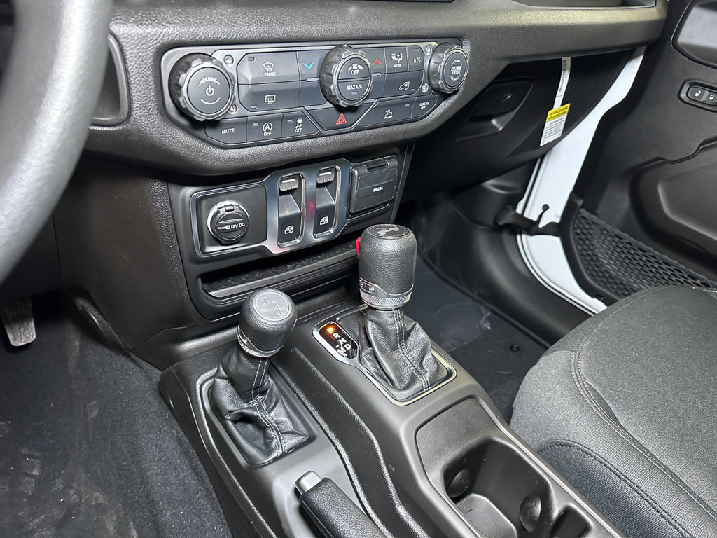 New 2026 Jeep Wrangler Sport AWD/4WD image 31