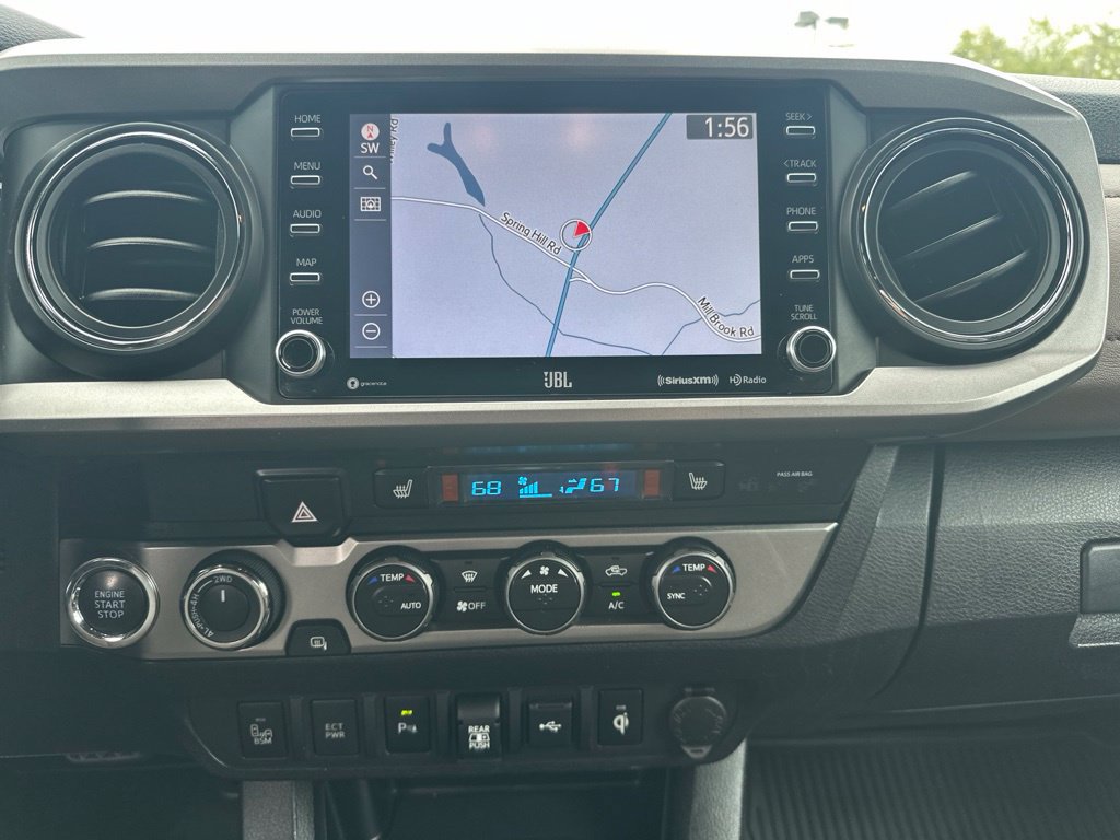 Used 2020 Toyota Tacoma Limited AWD/4WD image 23
