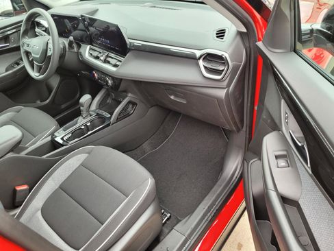 New 2026 Chevrolet TrailBlazer LT w/ Midnight Edition image 6