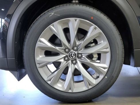 New 2026 MAZDA CX-90 3.3 Turbo w/ Preferred Package AWD/4WD image 10