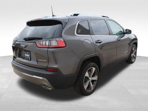 Used 2019 Jeep Cherokee Limited w/ Technology Group image 6