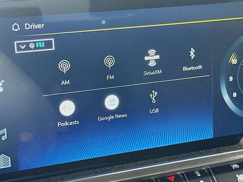 Used 2022 Chevrolet Silverado 1500 LT image 28