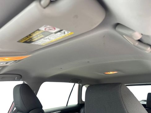 Used 2021 Toyota RAV4 XLE image 72