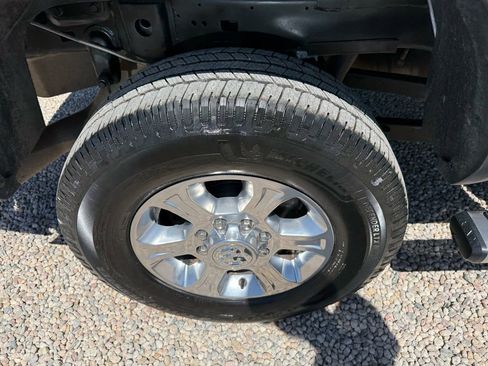 Used 2018 RAM 2500 Tradesman w/ Chrome Appearance Group AWD/4WD image 35