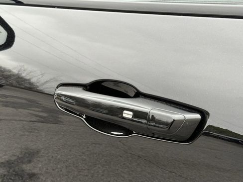 New 2026 Buick Enclave Sport Touring w/ Power Package FWD image 29