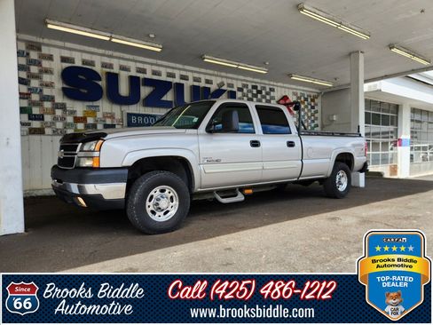 Used 2006 Chevrolet Silverado 2500 LT w/ Onstar Plus Package AWD/4WD image 1