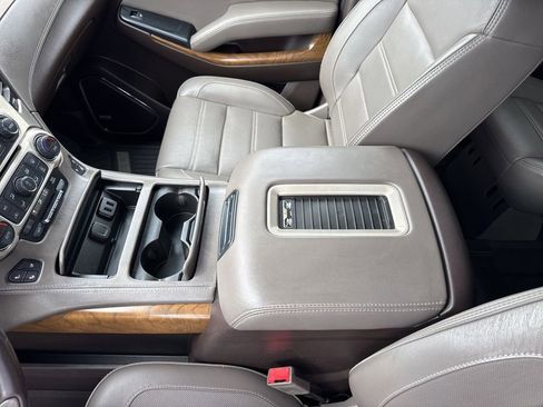 Used 2020 GMC Yukon XL Denali w/ Denali Ultimate Package image 54