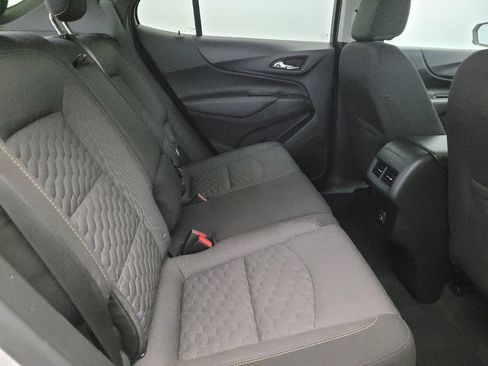 Used 2020 Chevrolet Equinox LT image 19
