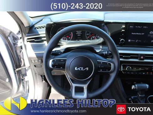 Used 2023 Kia K5 LXS FWD image 15