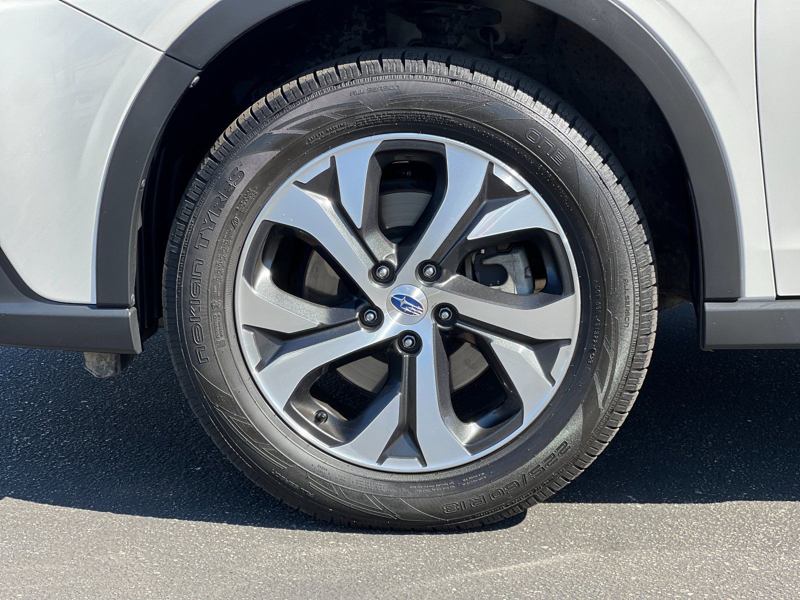 Used 2020 Subaru Outback Limited AWD/4WD image 25