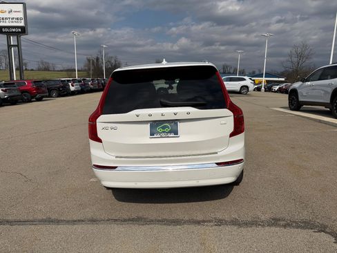 Used 2023 Volvo XC90 T8 Ultimate w/ Protection Package Premier AWD/4WD image 5