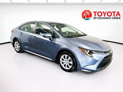 Used 2024 Toyota Corolla LE image 1