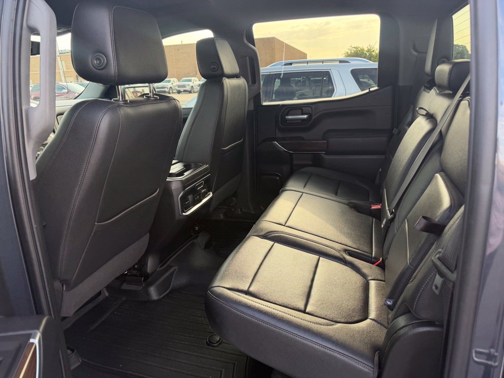 Used 2021 GMC Sierra 1500 SLT AWD/4WD image 18