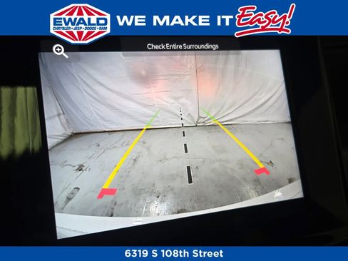 New 2025 Jeep Grand Cherokee Altitude image 4