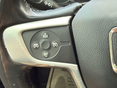 Used 2019 GMC Terrain SLE FWD image 35