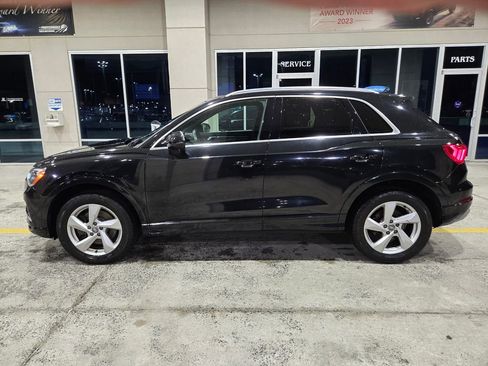 Used 2019 Audi Q3 2.0T Premium AWD/4WD image 8