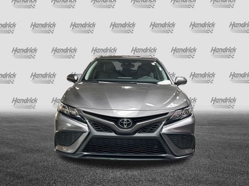 Used 2024 Toyota Camry SE w/ Cold Weather Package FWD image 3
