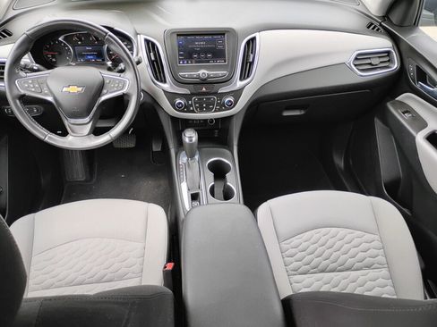 Used 2021 Chevrolet Equinox LT w/ Driver Convenience Package FWD image 10