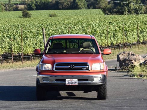 Used 2002 Toyota Tundra Limited RWD image 6