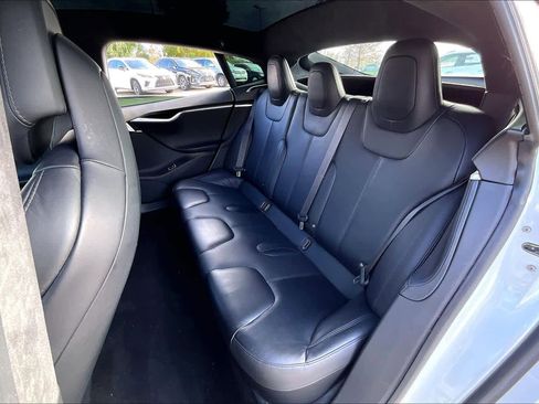 Used 2017 Tesla Model S 75 image 18