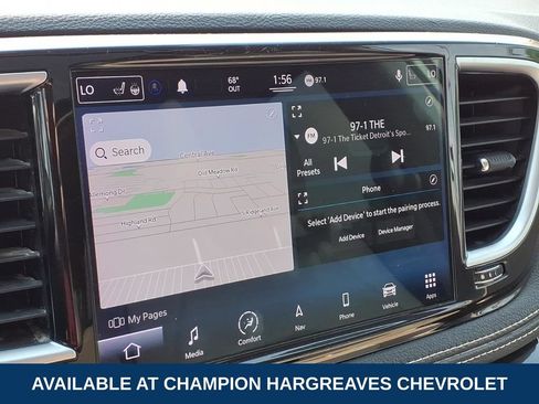 Used 2021 Chrysler Pacifica Limited AWD/4WD image 29