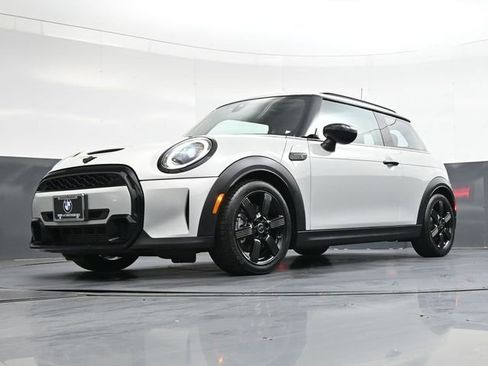 Used 2022 MINI Cooper S image 38