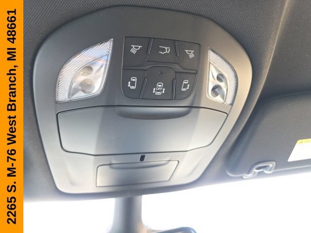 New 2027 Chrysler Pacifica Select AWD/4WD image 32
